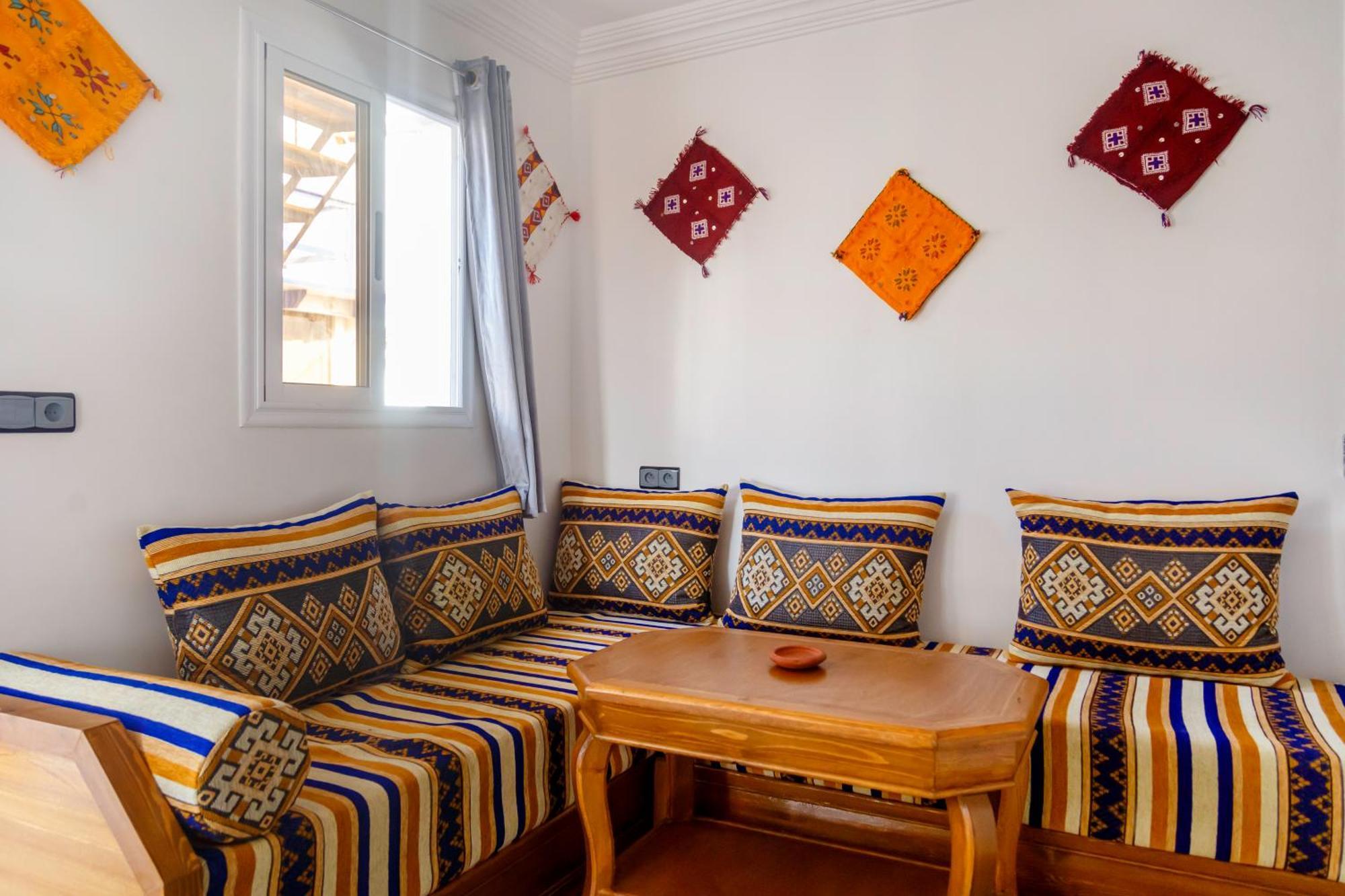The Rina Hostel Tamraght Esterno foto